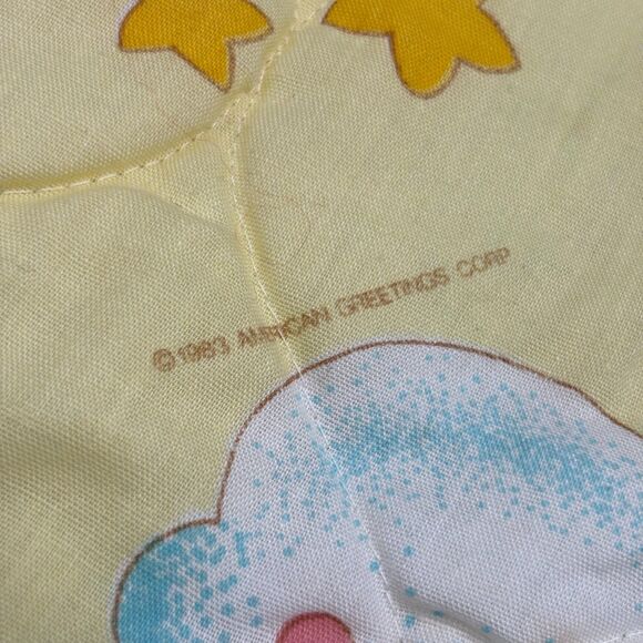 Vintage 1983 Care Bears Baby Blanket Quilted Cheer Tenderheart Wish Bear Clouds - Picture 3 of 8